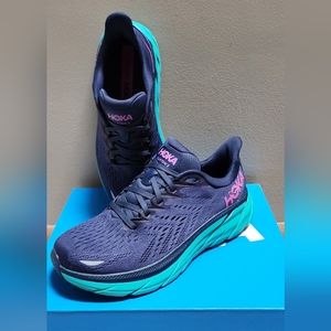HOKA Clifton 8, women's 7
